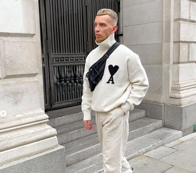 AMI Alexandre Mattiussi Off-White Merino Ami De Coeur Turtleneck Size XL |  eBay