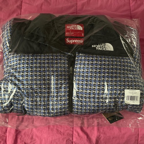 NORTHFACE STUDDED NUPTSE JACKET 