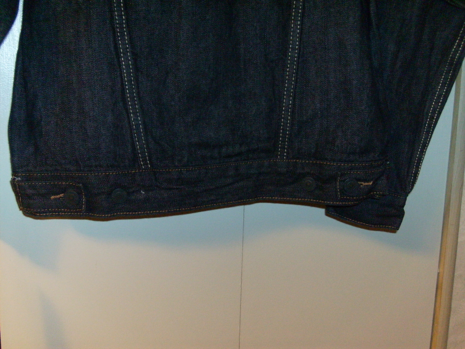 Picture 7 of 9