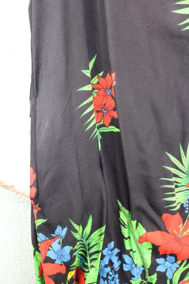 La Cera Black w/Beaded Florals Maxi Dress-Size 3XL- Pockets - Image 3 of 4