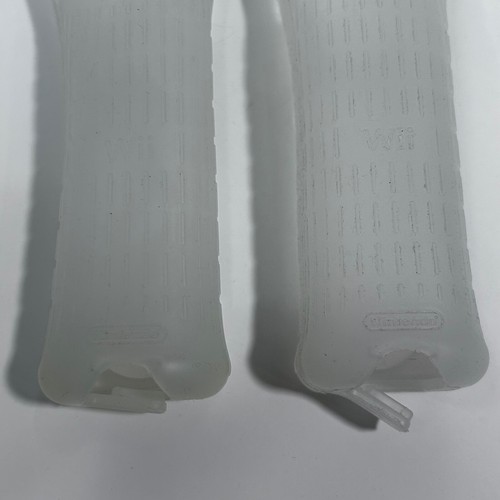 OEM 2 Clear Sleeve Cover Nintendo Wii Remote Controller RVL-022 Silicone Grips - Picture 3 of 3