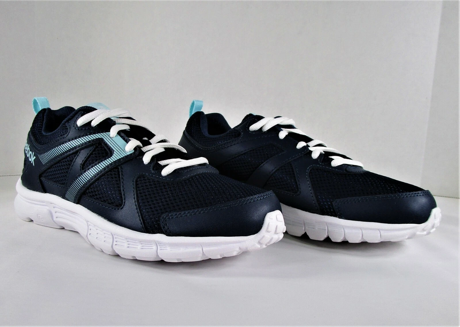 Chaussures de course pour femmes Reebok Run Supreme MT chaussures de sport US taille 6 baskets