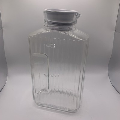ARC France Refrigerator Glass Ribbed Pitcher White Rubber Lid 2 Quart