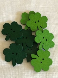 Wooden St Patrick Day 2 Hole Buttons X 8 New