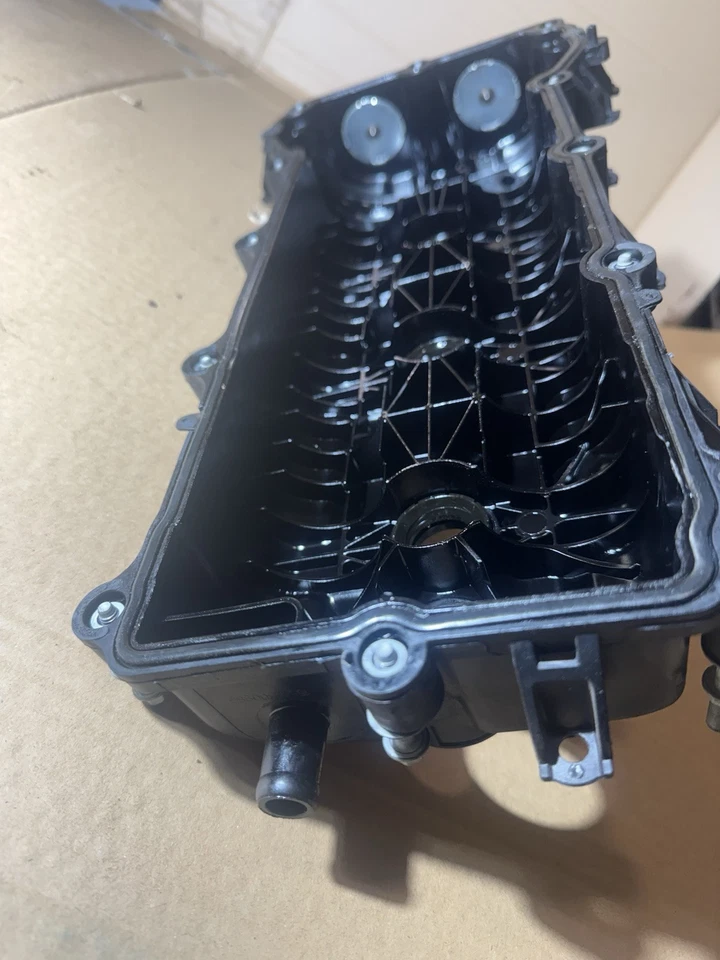 Cubierta de válvula izquierda para Jeep Cherokee 3.2 05184069AJ gasolina 14-22 Foto 4 de 4