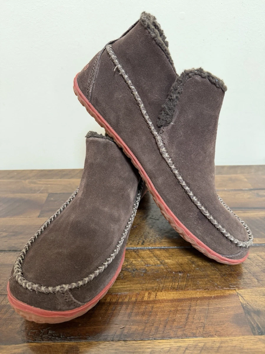 L.L. Bean Suede Men display picture 1
