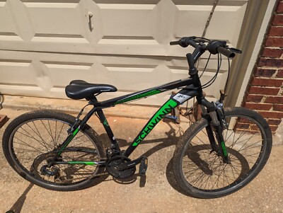 21 Speed Women's 26 Schwinn Sidewinder Schwinn Bike