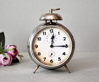 Wecker Junghans Uhr Antik Antiker Wecker Junghans Uhr Antik Dekor