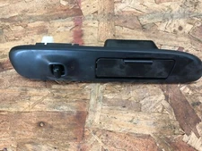00 - 05 BUICK LESABRE SEDAN REAR RIGH SIDE DOOR POWER WINDOW SWITCH WITH ASHTRAY