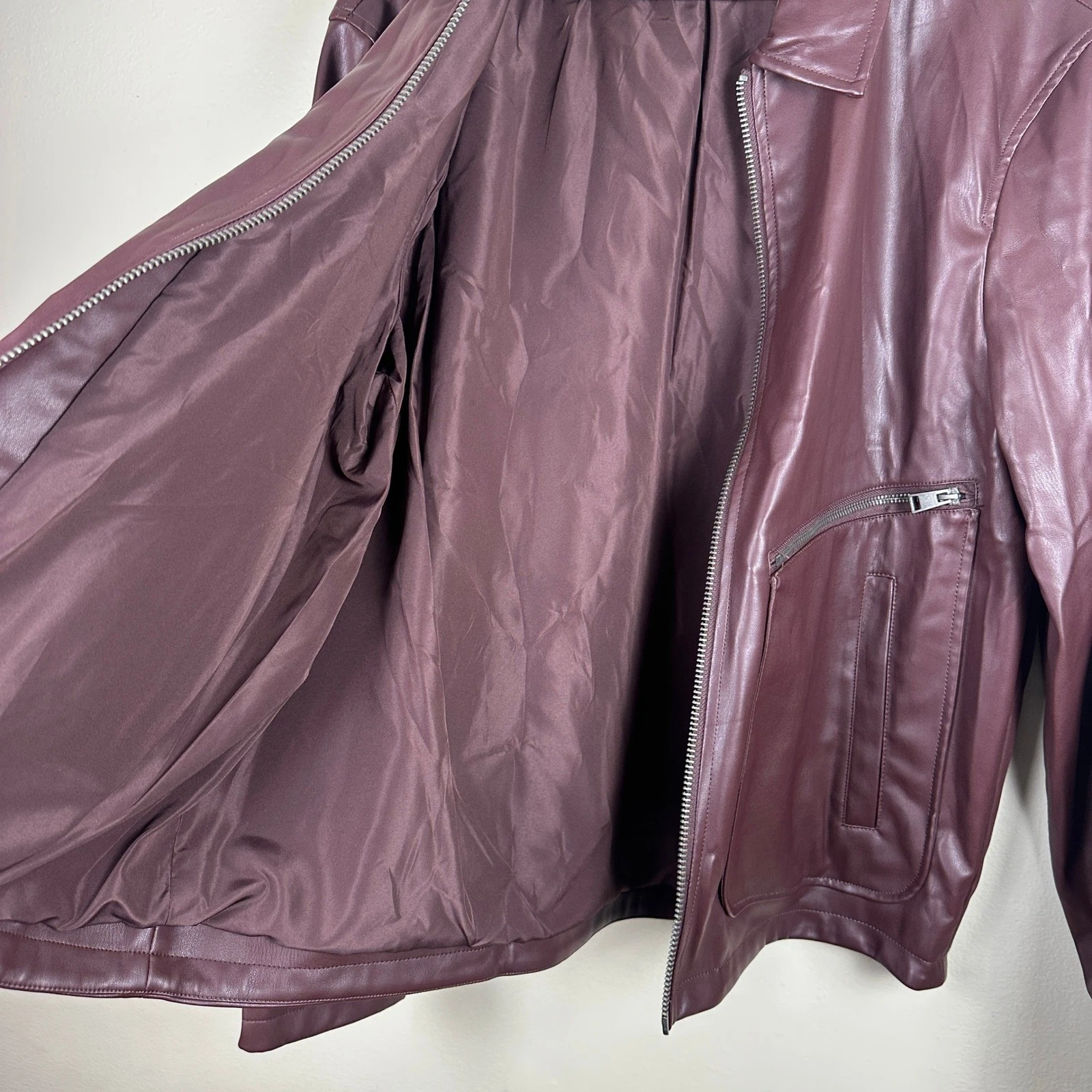 JF J. Ferrar Men's Large Jacket Burgundy Faux Leather Full Zip NEW image 6
