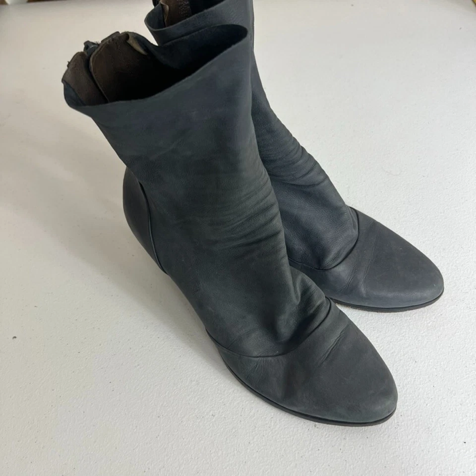 Coclico Boots Womens Size 38 Zerit Coal Leather Solid Wood Heel Back Zip Closure - Image 2 of 4