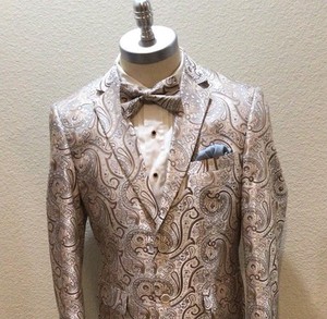 Mens Leonardi Beige, White, Gray Paisley Pattern Blazer , Handmade Size Large