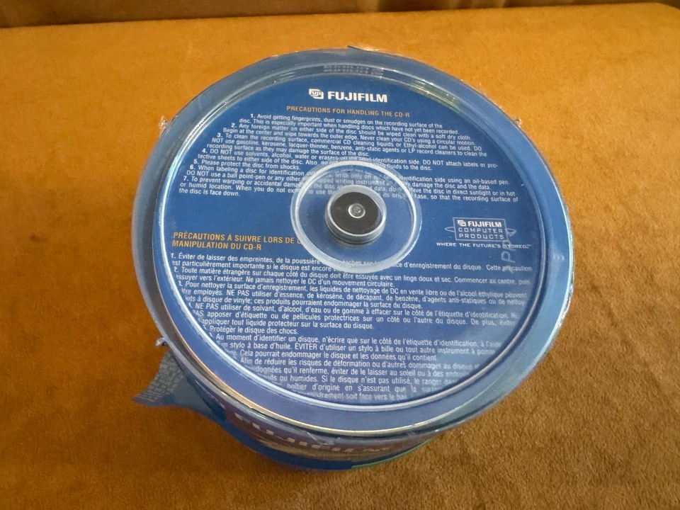 Fujifilm CD-R 80min 700MB/Mo up to 48X write speed 50 pack New Sealed - Image 2 of 3