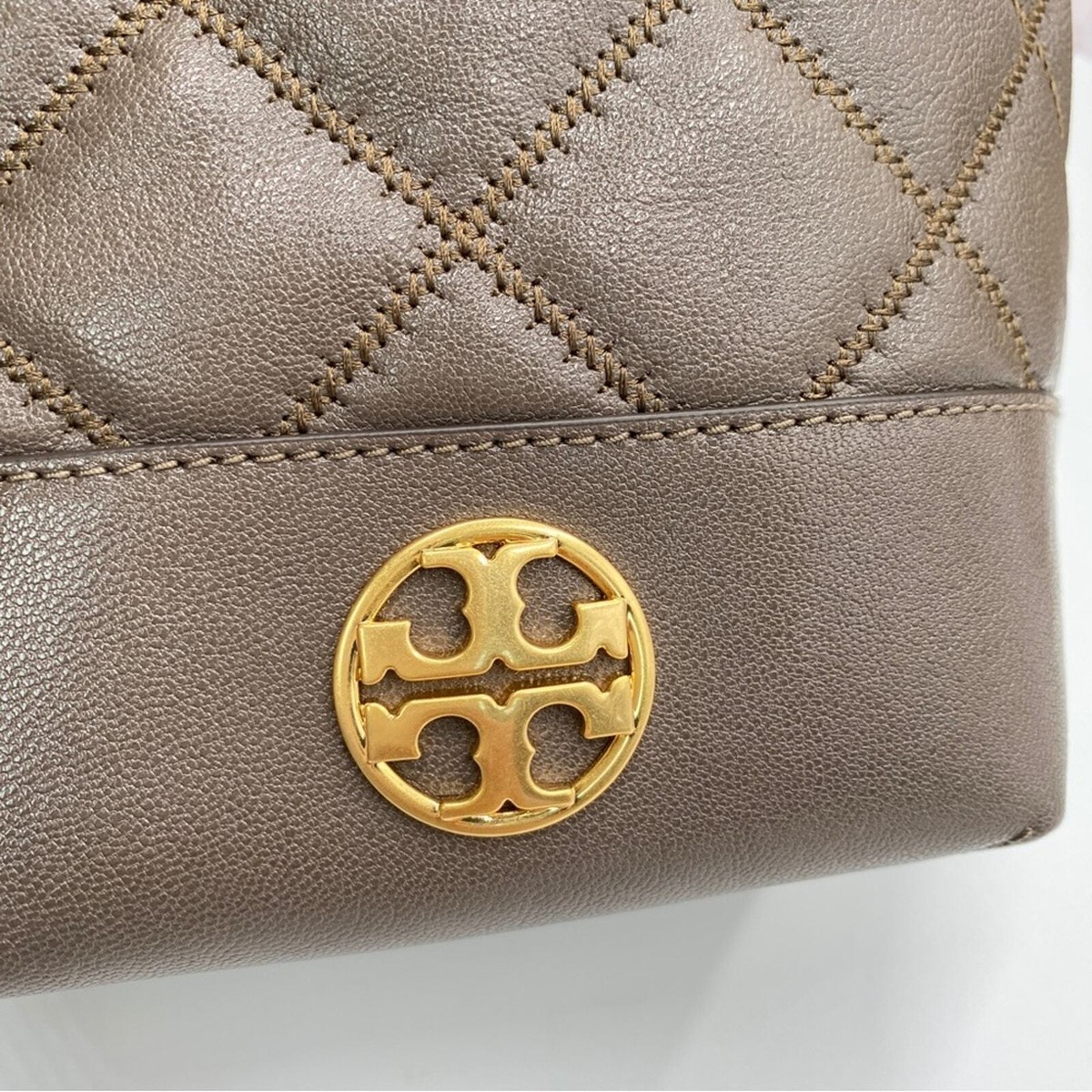激安★TORY BURCH★WILLA MINI BUCKET BAG 87869 TORY BURCH 87869 WILLA MINI BUCKET BAG IN VOLCANIC STONE | eBay