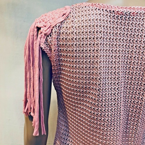 MZV women’s Fashion sz S Sleeveless Pink Loose Knit “Tassels” on Shoulders - Picture 3 of 8