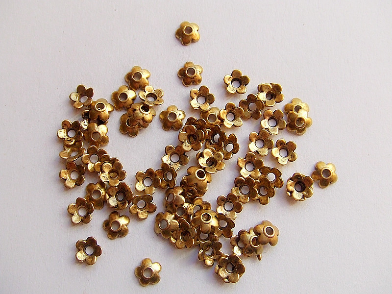 50pz coppette fiore 6.5x2mm colore oro antichizzato