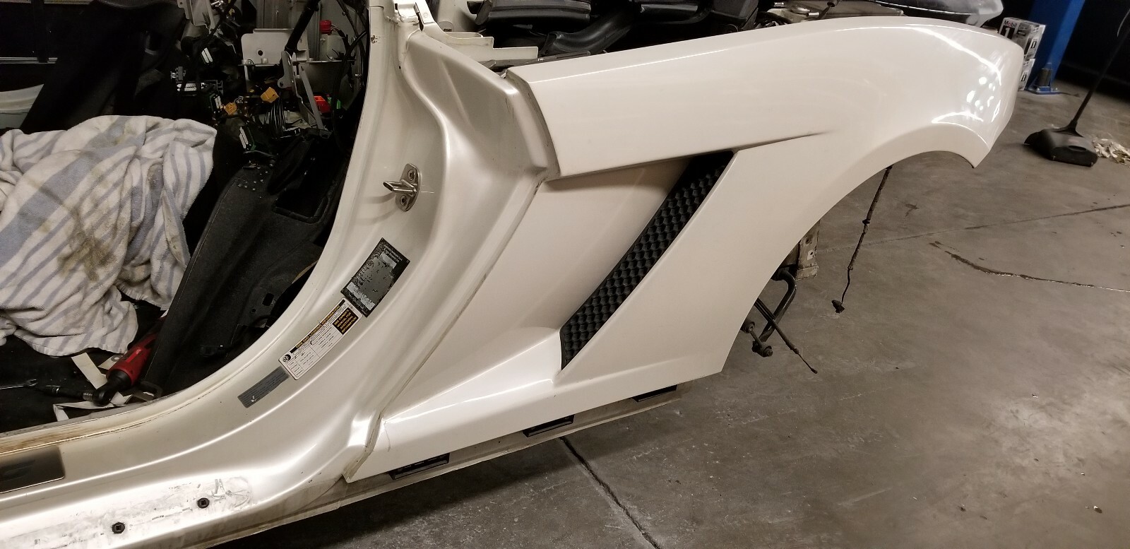 LAMBORGHINI GALLARDO SPYDER DRIVER LEFT SIDE QUARTER PANEL REAR 