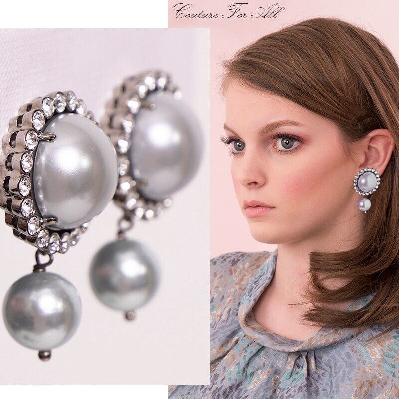 NEW $495 MIU MIU Blue Gray Fx-PEARL & SWAROVSKI CRYSTAL Clip NEW $495 MIU MIU Blue Gray Fx-PEARL & SWAROVSKI CRYSTAL Clip