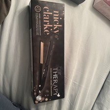 Nicky Clarke Pro Hair Straighteners - Black (NSS043AG)