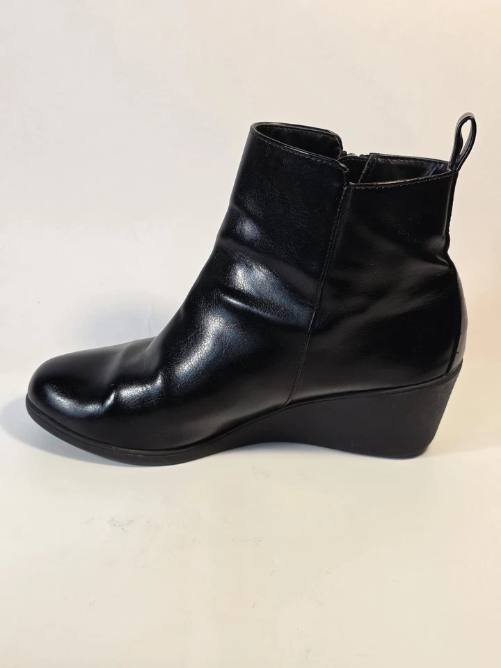 Botines negros Comfort Plus by Predictions para mujer talla 7,5 W cremallera lateral Foto 4 de 4