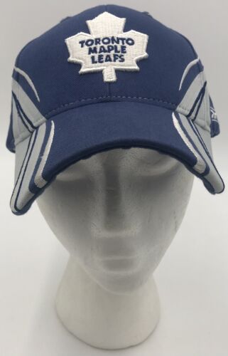 Vintage Toronto Maple Leafs Annco CCM Fitted Hockey Hat, Size 7 3