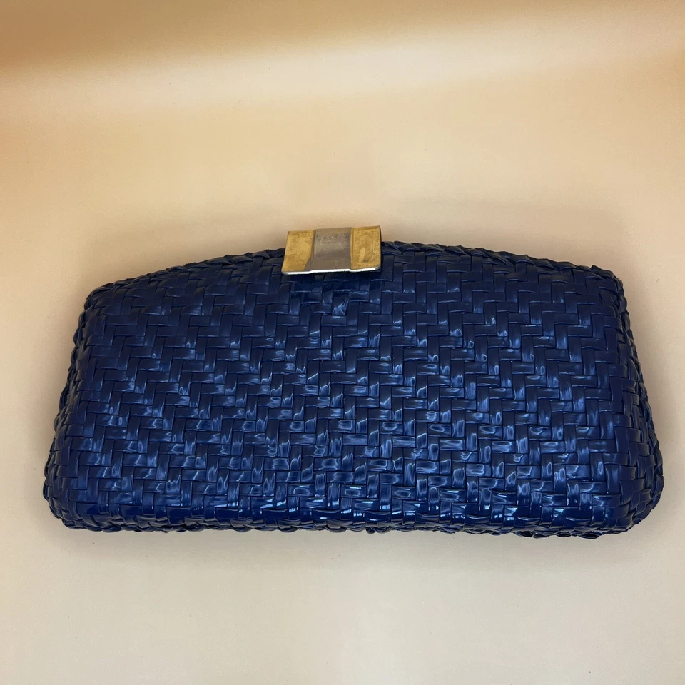 Cartera sin asas/bolso de hombro vintage de mimbre de ratán de Hong Kong Foto 3 de 4