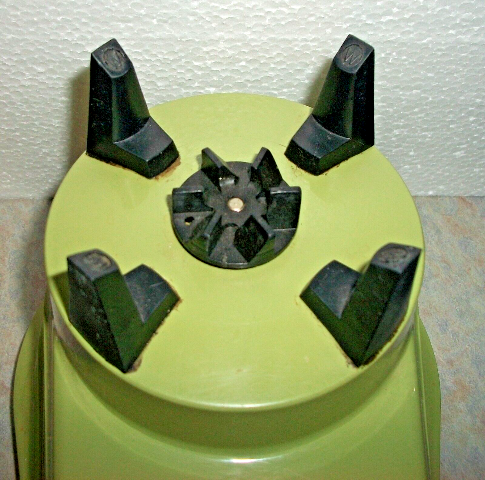 Picture 2 of 8