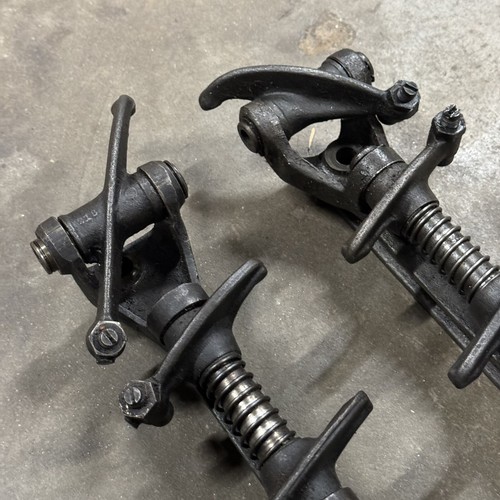 Porsche 356 Rocker Bridge Arm Assembly Pair SHAFT 539.05.223 - Picture 2 of 8