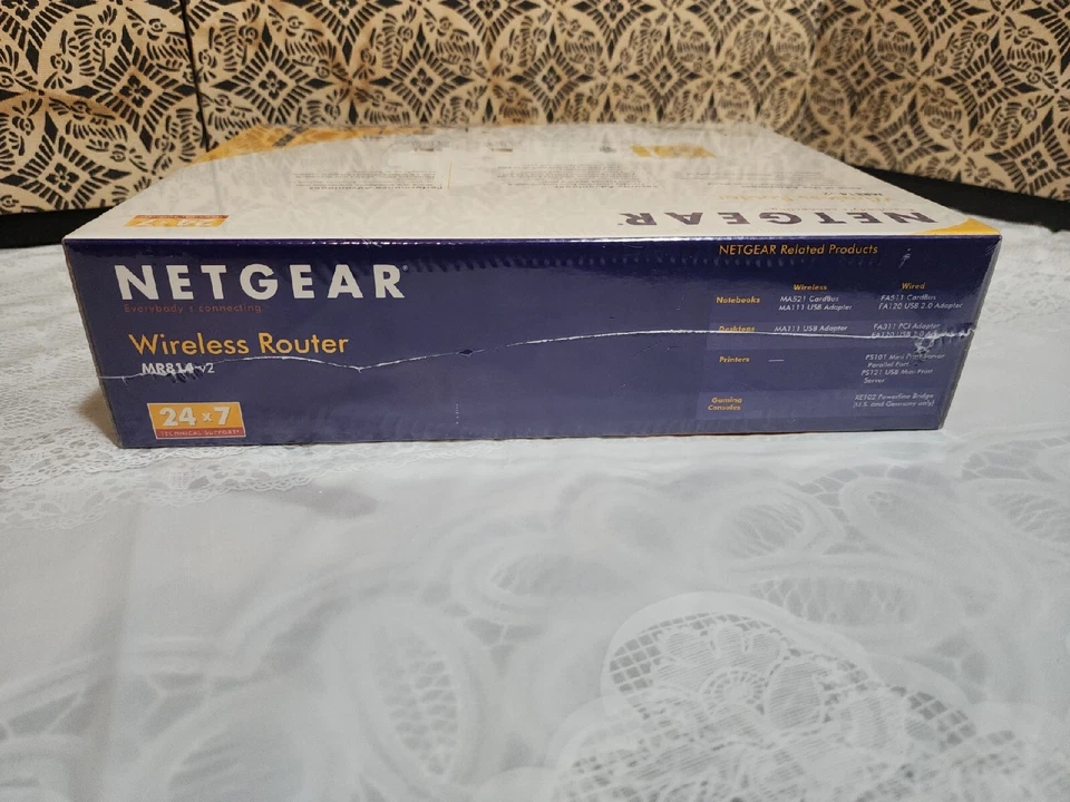 NETGEAR MR814 v2 Cable DSL Wireless Router 4 Ports 10/100 Mbps 2.4 GHz NISP - Image 3 of 4