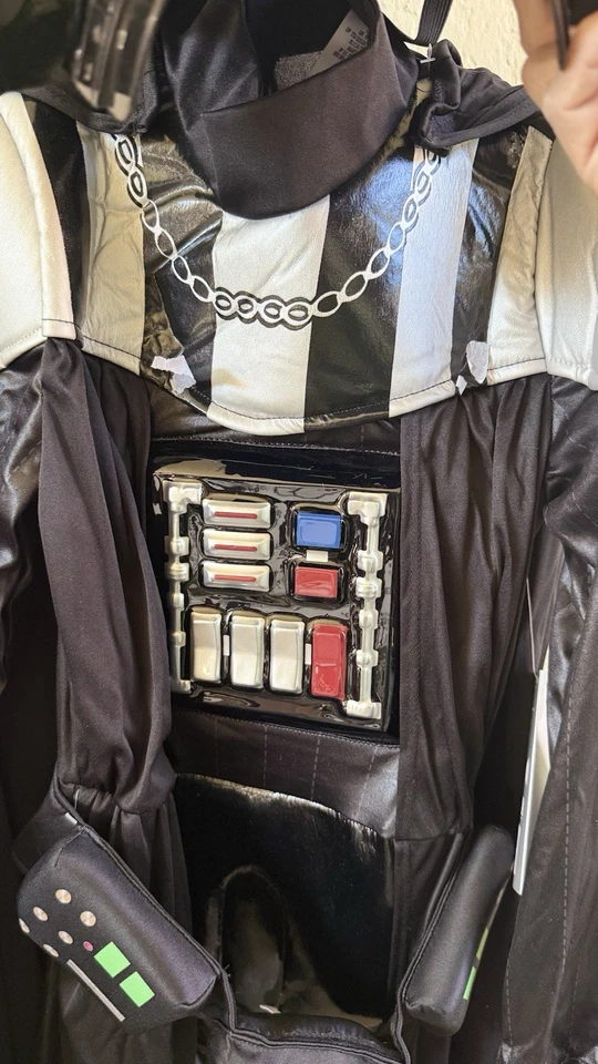 GUERRA DE LAS GALAXIAS Darth Vader Niños Disfraz Disney Store Body Cinturón Capa Máscara Talla 9/10 Foto 4 de 4