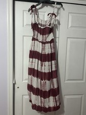 Woman’s Size S Sun Dress.  Only Worn A Few Times In Very Good Condition.