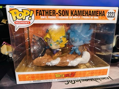 Funko Pop! Moment Dragon Ball Z Father-Son Kamehameha Gohan #2223 Figure