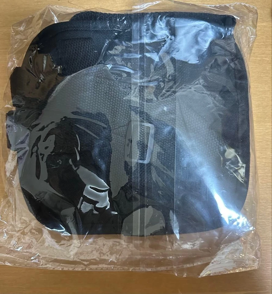 Yuri ARENA Tour 2024 MINI BAG - Image 2 of 2