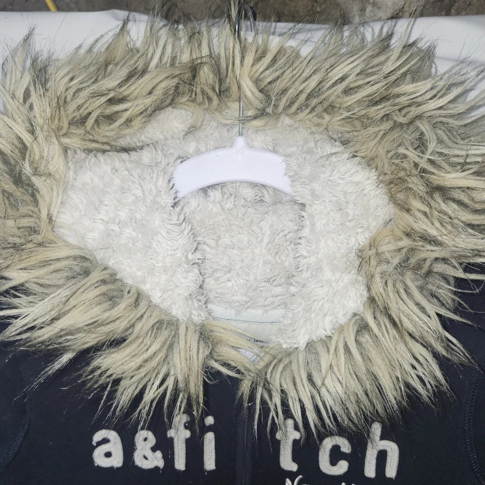 Abercrombie and Fitch Faux Fur Full Zip Hoodie Kids Size XL Insulated Lined Blue - Image 2 of 4
