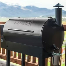 Traeger Renegade Wood Pellet Grill and Smoker Black