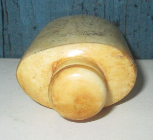 ANTIQUE 2 SIDED CHINESE HAND CARVED RISQUE SCRIMSHAW SNUFF BOTTLE - Picture 5 of 9