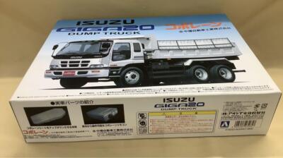 ISUZU GIGA ミニカー ボックス入り toyco ISUZU GIGA New Junior Wing Truck | eBay