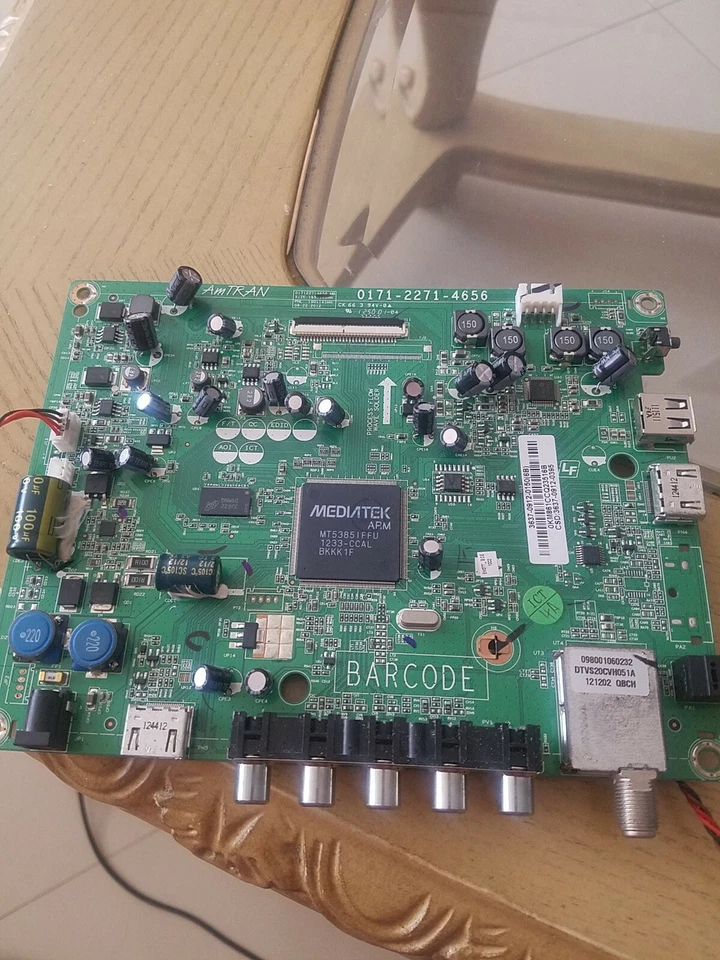 JVC TV Main Board / Power Supply Board 0171-2271-4656, 3632-2112-0150 - Image 2 of 2