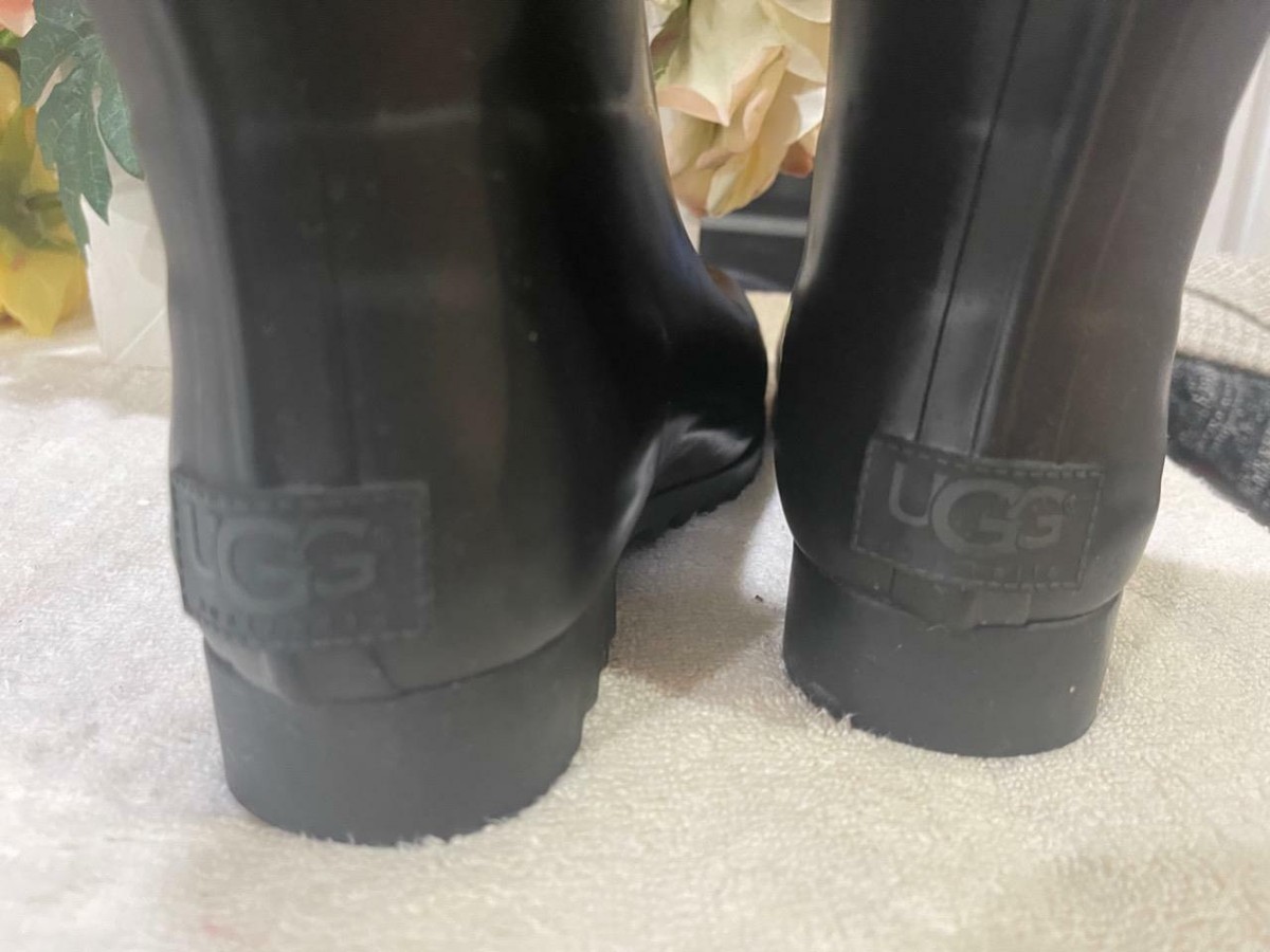 ugg sabene rain boots