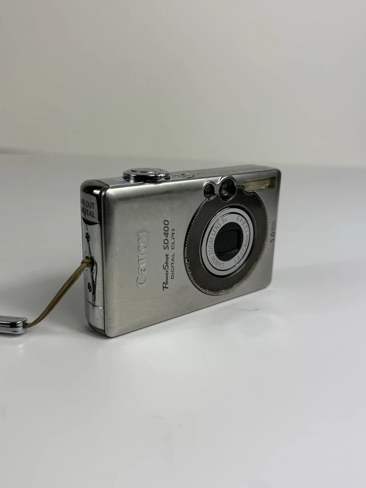 Canon PowerShot SD400 Digital ELPH 5.0 MP Camera And Battery /WORKS/NO CHARGER - Image 3 of 4