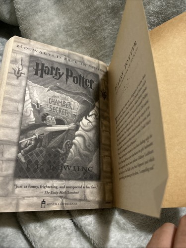 Harry Potter and The Sorcerer's Stone - Paperback - TRUE 1st Printing - Picture 17 of 17
