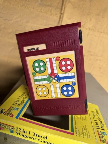 VINTAGE 1993 PAVILION TRAVEL MAGNETIC 12 in 1 GAMES - BRAND NEW - Picture 3 of 4