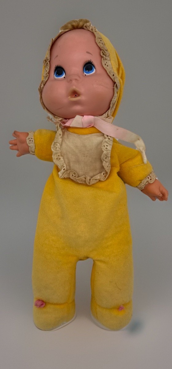 1972 Mattel Baby Beans doll Yellow 12