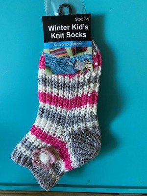 522-Girls Winter Non Slip Knit Socks Size 7-9 New
