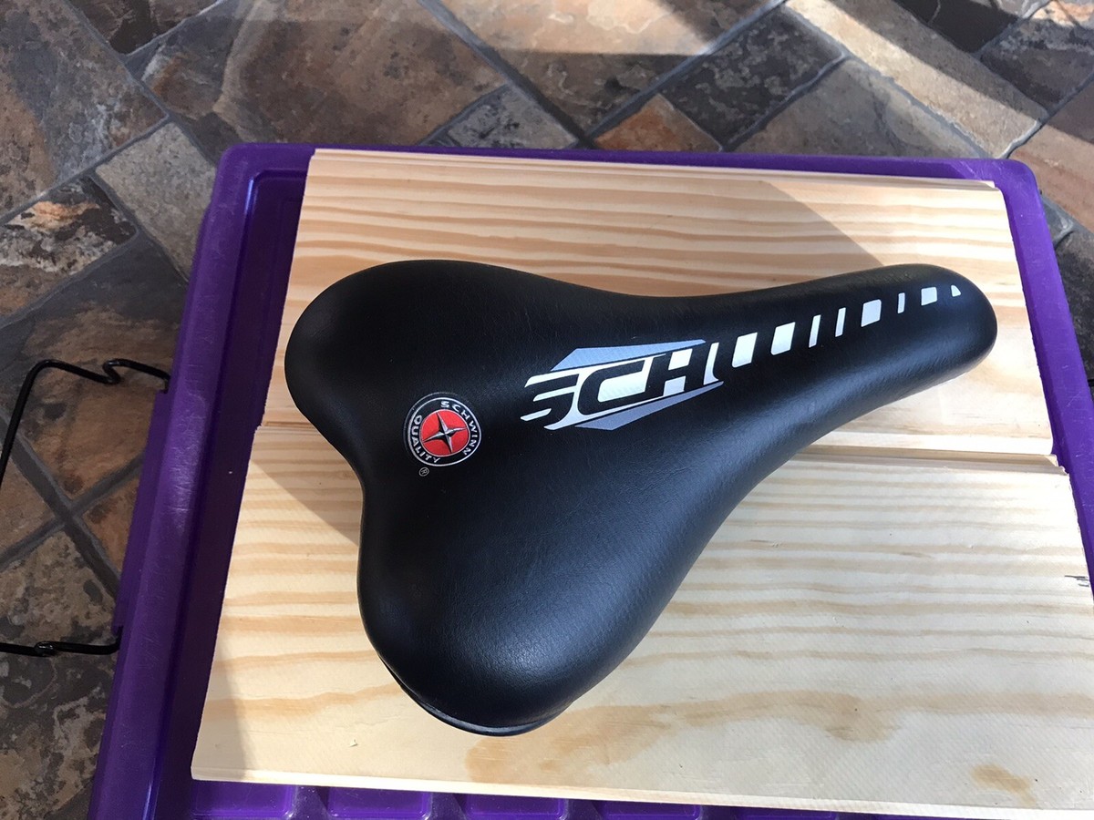 Schwinn Cionlli Selle de Vélo Noir Logo Rembourré Siège Schwinn Cionlli Selle de Vélo Noir Logo Rembourré Siège