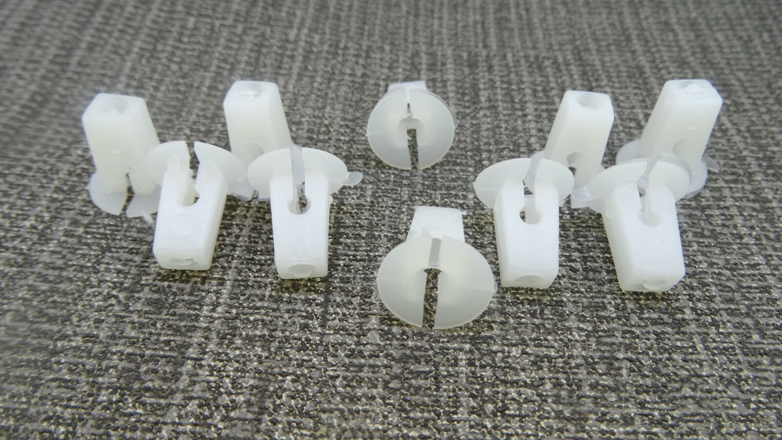 FORD HEADLIGHT RETAINER GROMMET EXPANDING NUT FASTEN CLIPS x10 eBay