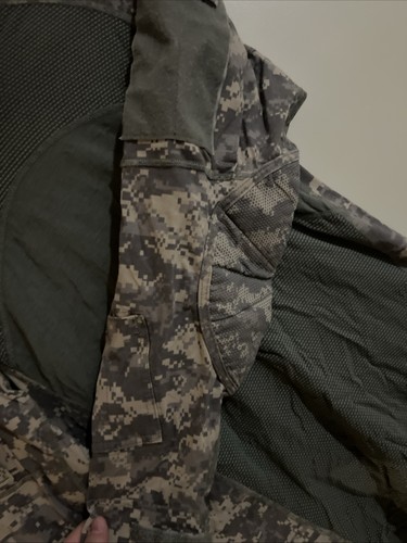 MASSIF ACU Army Combat Shirt ACS Flame Resistant Top Camo USGI Military Medium - Picture 11 of 20