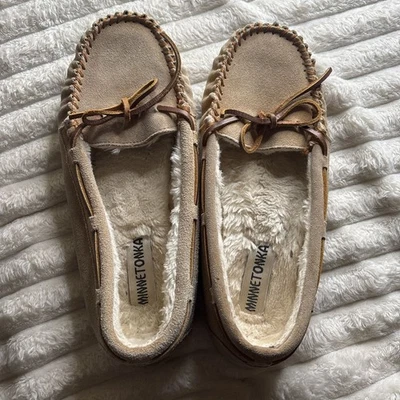 Minnetonka women’s medium Pile Lined Hardsole Suede Moccasin Slippers - Tan - Image 1 of 4