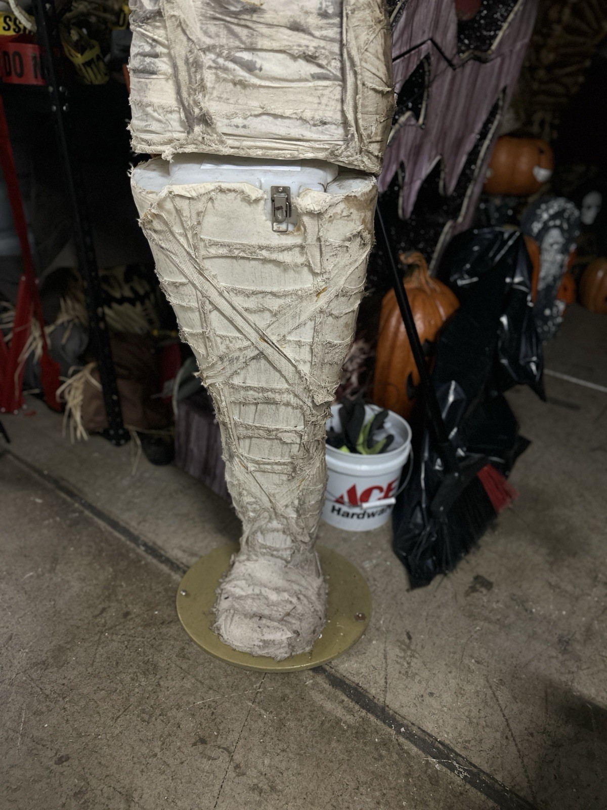 Picture 3 of 4