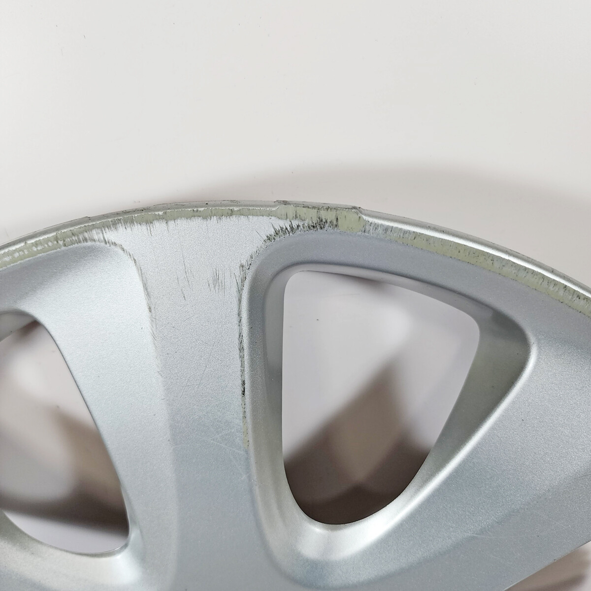 1 OEM Mitsubishi Outlander Lancer Hubcap 2012 - 2015 Hubcaps 16  